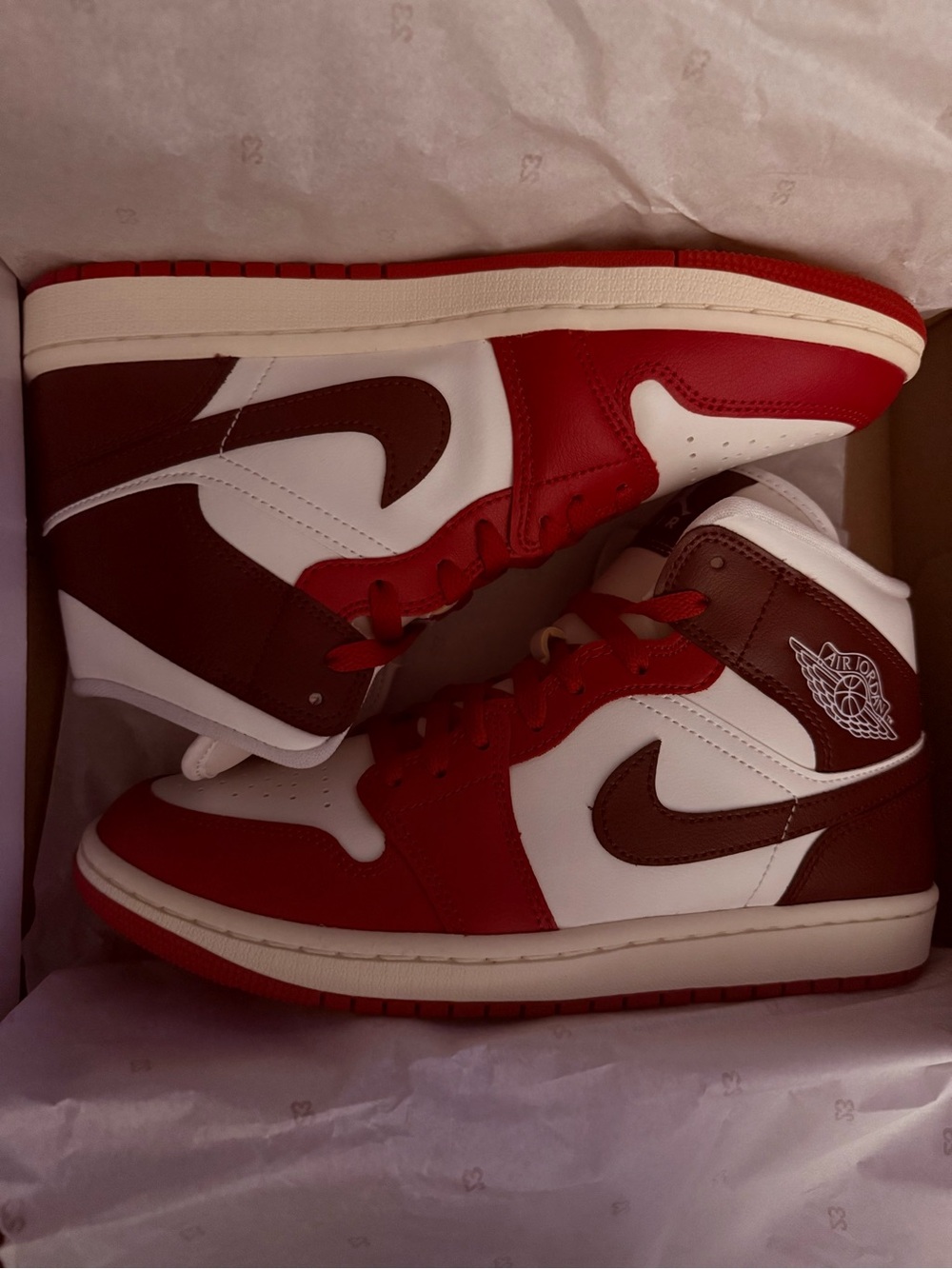 Jordan Air 1 High - Red / White Women’s Size 9 New
